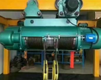 鋼絲繩電動(dòng)葫蘆的電機(jī)和卷筒可以互換位置嗎